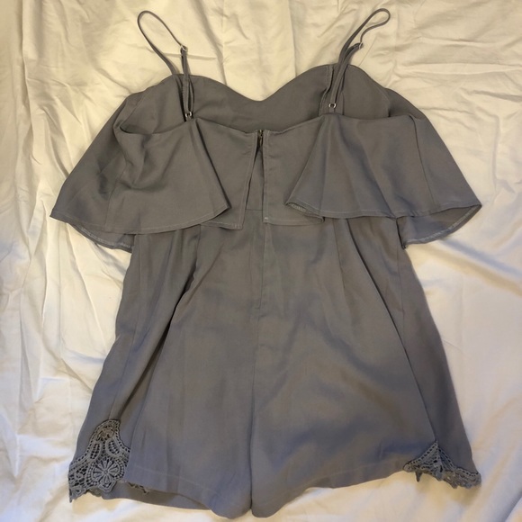 New with tags, never worn. Isn’t my style - Picture 2 of 3